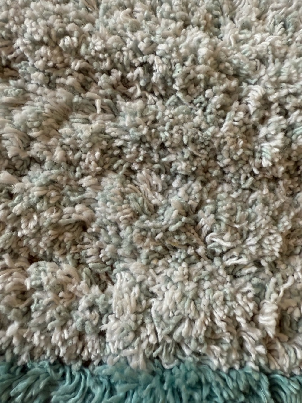 Sensational Bath Plush Two-Tone Aqua and Cream Bath Mat - Picture 8 of 9
